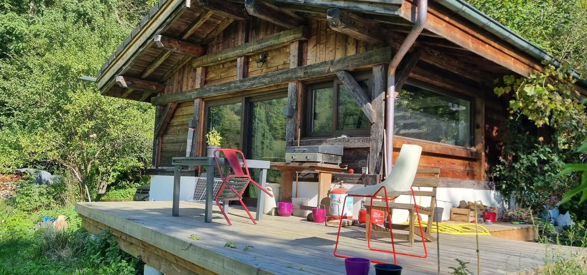סרווז Cabane Dans La Vallee De Chamonix