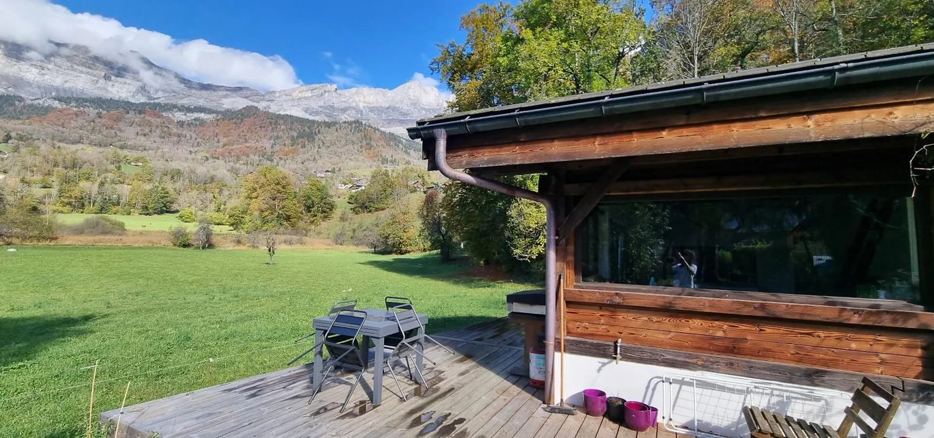 סרווז Cabane Dans La Vallee De Chamonix בקתה